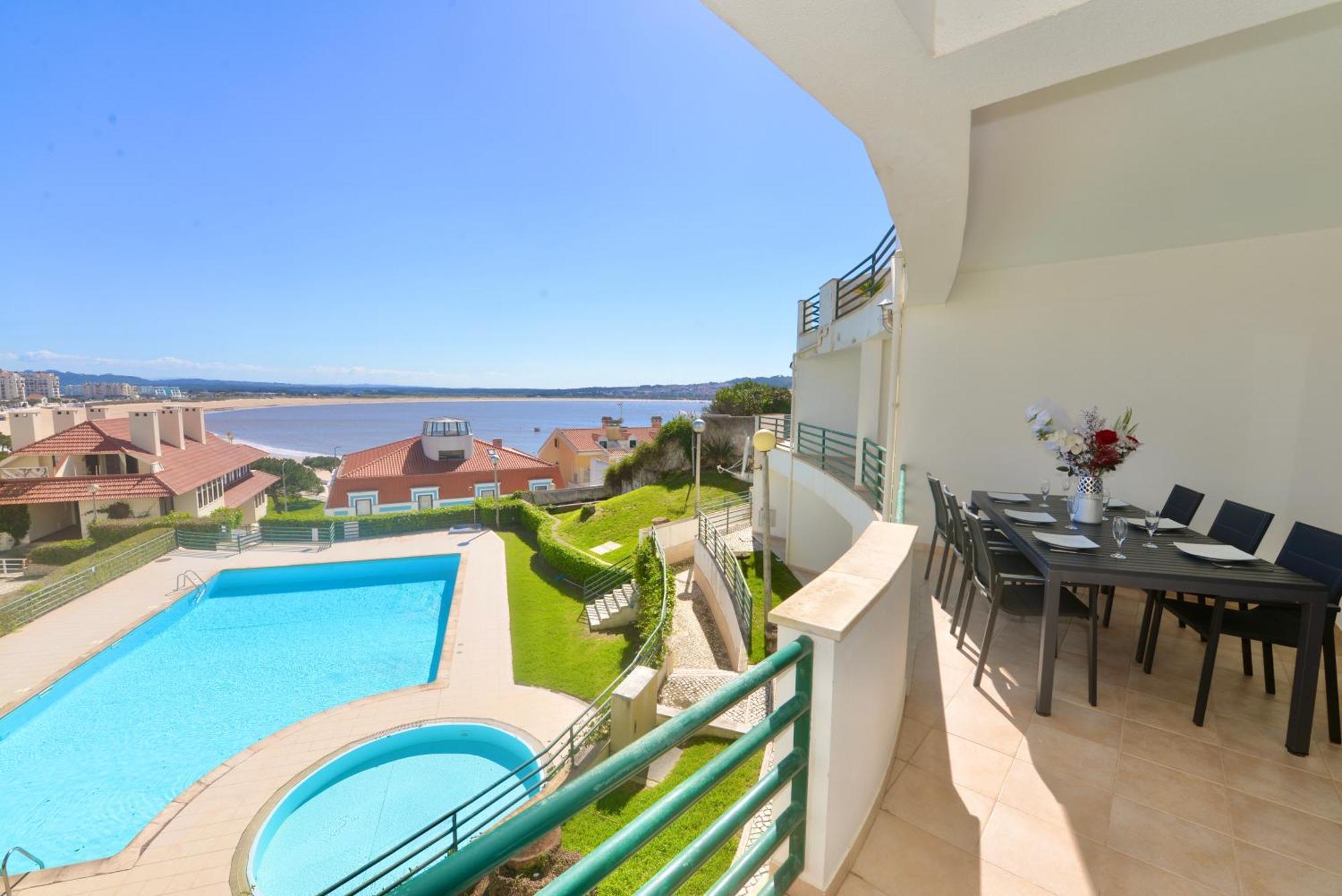 Bay Apartment Sao Martinho do Porto Luaran gambar
