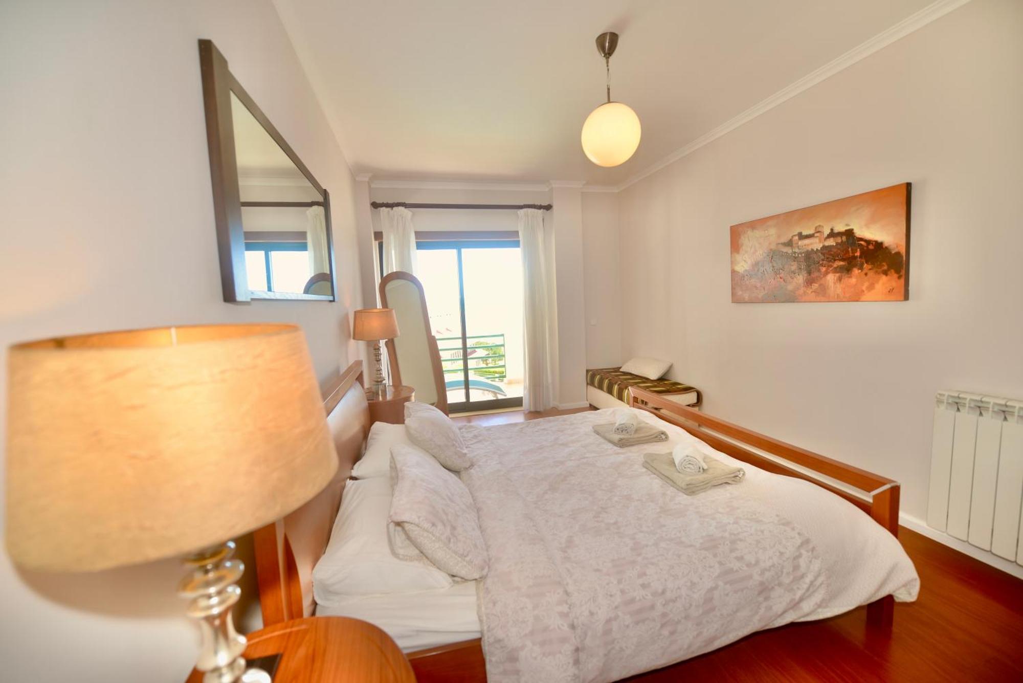 Bay Apartment Sao Martinho do Porto Luaran gambar